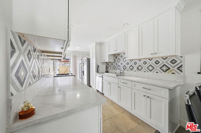 3442 Del Amo Boulevard, Torrance, CA 90503