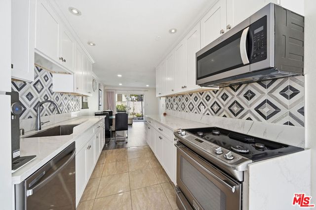 3442 Del Amo Boulevard, Torrance, CA 90503