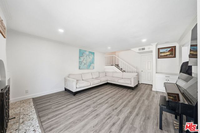 3442 Del Amo Boulevard, Torrance, CA 90503