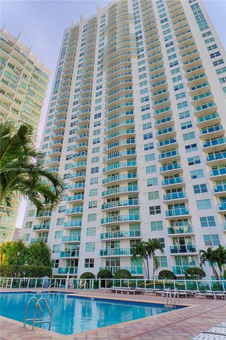 31 SE 5th St 1208, Miami, FL 33131