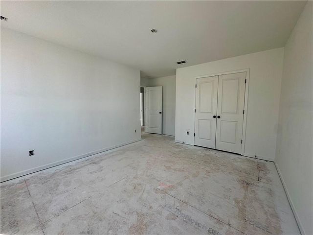 5545 Coalie Trace, Flowery Branch, GA 30542