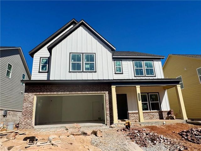 5545 Coalie Trace, Flowery Branch, GA 30542