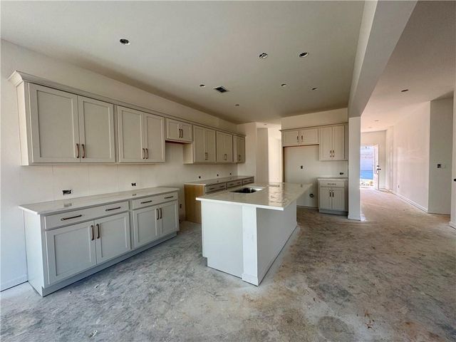 5545 Coalie Trace, Flowery Branch, GA 30542