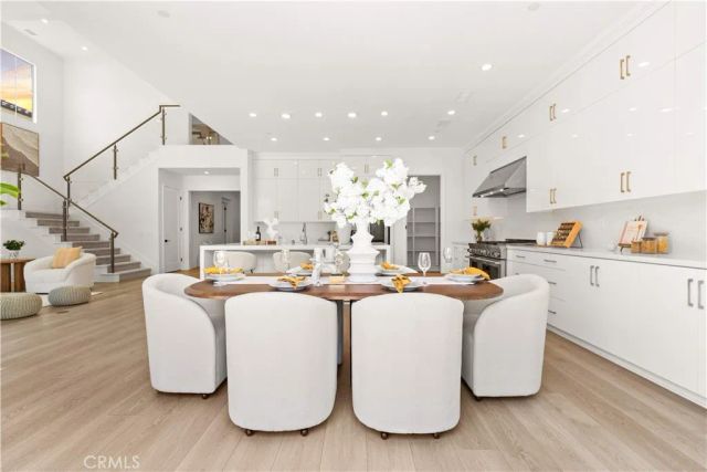 234 Coal Mine, Irvine, CA 92602