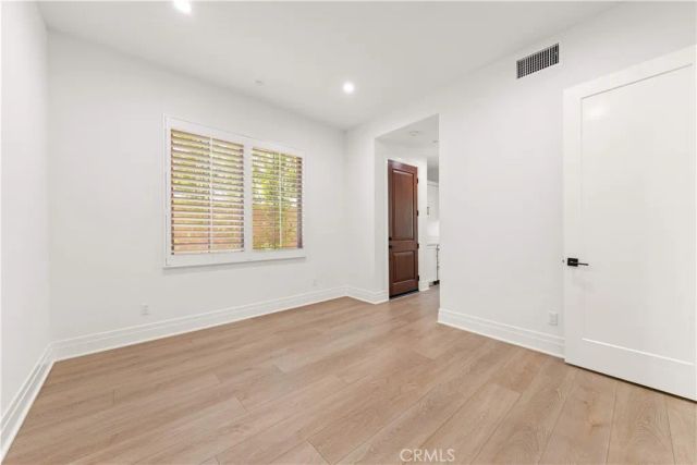 234 Coal Mine, Irvine, CA 92602