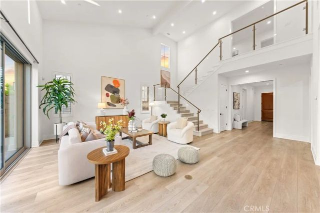 234 Coal Mine, Irvine, CA 92602