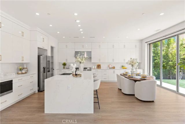 234 Coal Mine, Irvine, CA 92602