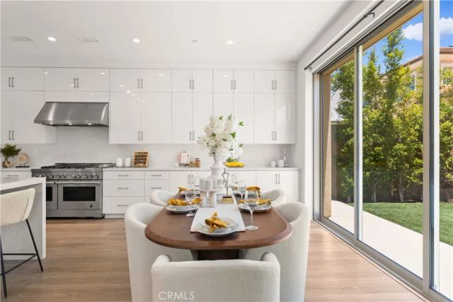 234 Coal Mine, Irvine, CA 92602