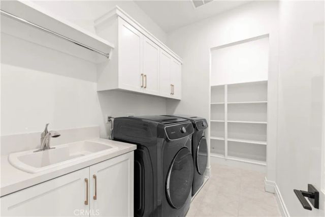 234 Coal Mine, Irvine, CA 92602