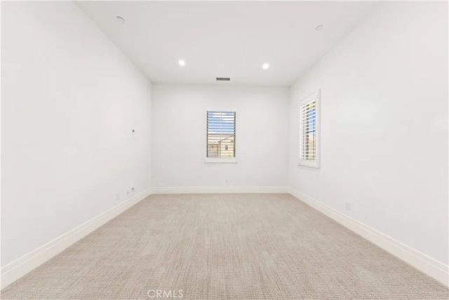 234 Coal Mine, Irvine, CA 92602
