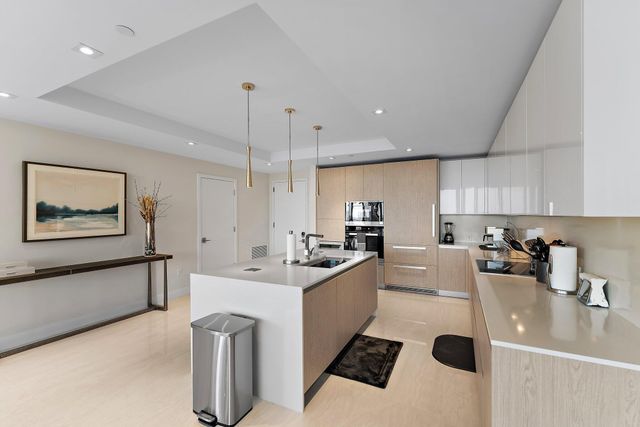 3100 N Ocean Drive 1906, Singer Island, FL 33404
