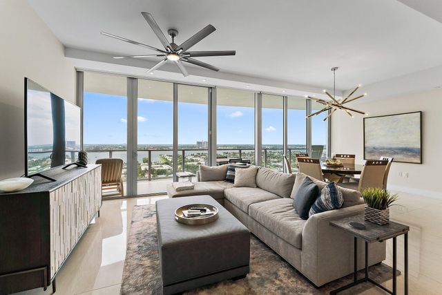 3100 N Ocean Drive 1906, Singer Island, FL 33404