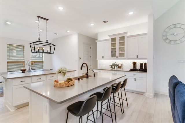 9420 Voyager Vista, Oak Point, TX 75068