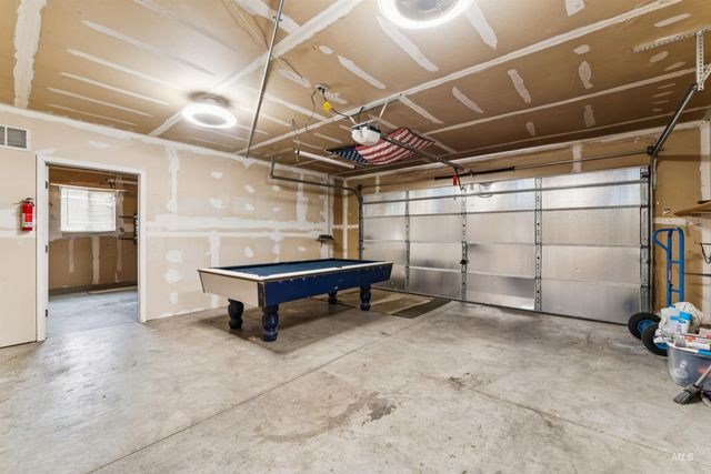 1320 New York, Middleton, ID 83644