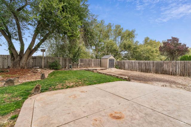 1320 New York, Middleton, ID 83644