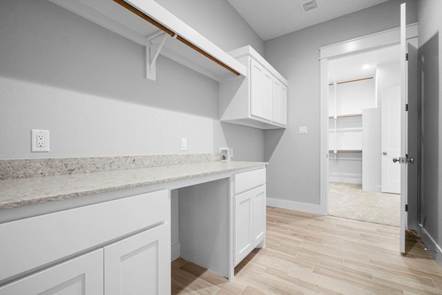 2041 Carrie Court, Weatherford, TX 76088