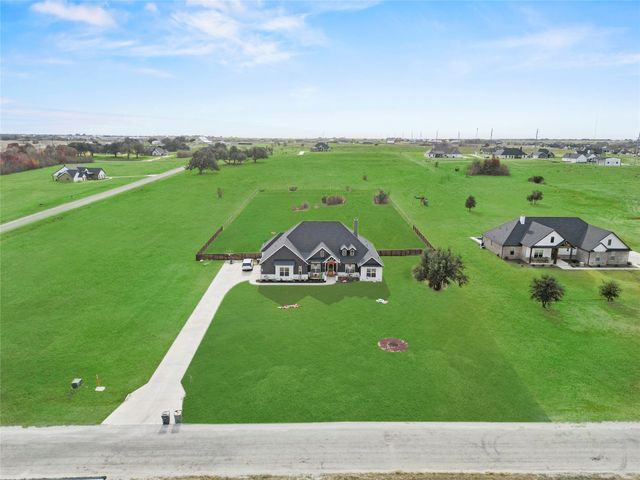 2041 Carrie Court, Weatherford, TX 76088