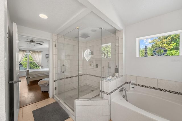 7651 LAKE ANDREA CIRCLE, Mount Dora, FL 32757