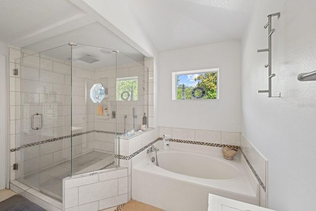 7651 LAKE ANDREA CIRCLE, Mount Dora, FL 32757