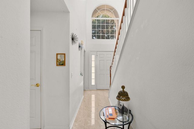 7651 LAKE ANDREA CIRCLE, Mount Dora, FL 32757