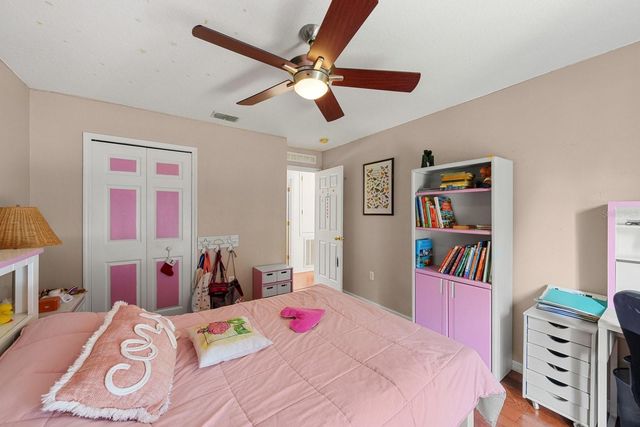 7651 LAKE ANDREA CIRCLE, Mount Dora, FL 32757