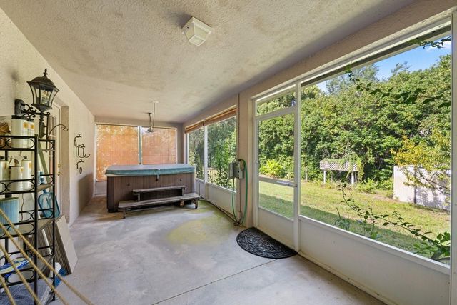 7651 LAKE ANDREA CIRCLE, Mount Dora, FL 32757