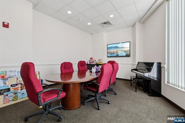7-9 Ridgefield Avenue, Ridgefield Park, NJ 07660