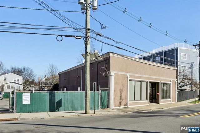7-9 Ridgefield Avenue, Ridgefield Park, NJ 07660