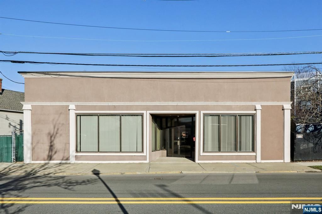 7-9 Ridgefield Avenue, Ridgefield Park, NJ 07660