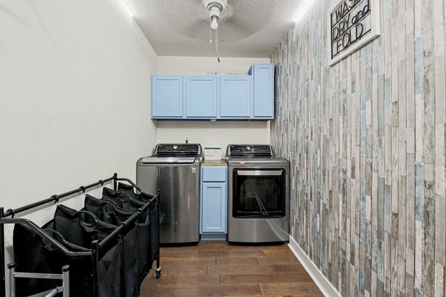 744 N Wakefield Ave., Valley Center, KS 67147