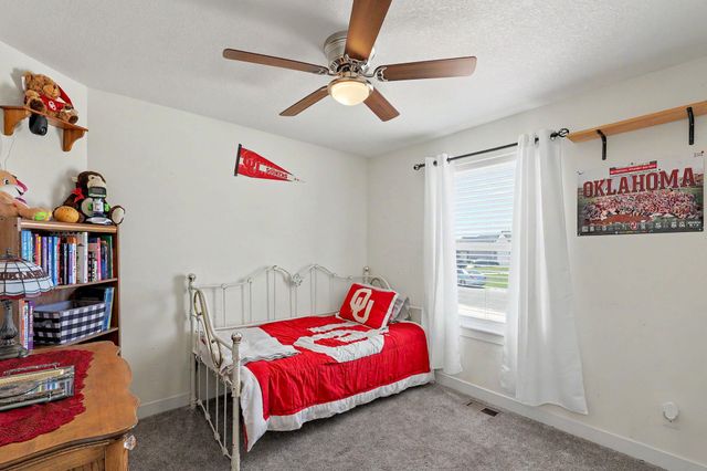 744 N Wakefield Ave., Valley Center, KS 67147