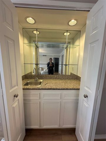 2910 Colonial Drive, Sugar Land, TX 77479