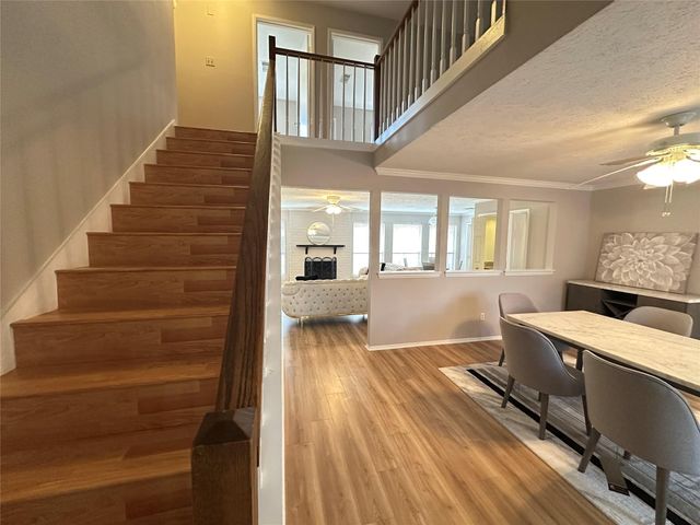 2910 Colonial Drive, Sugar Land, TX 77479