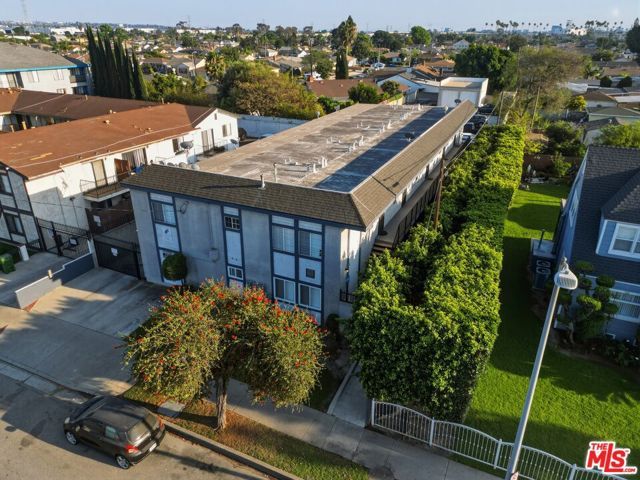 814 W Redondo Beach Boulevard, Gardena, CA 90247