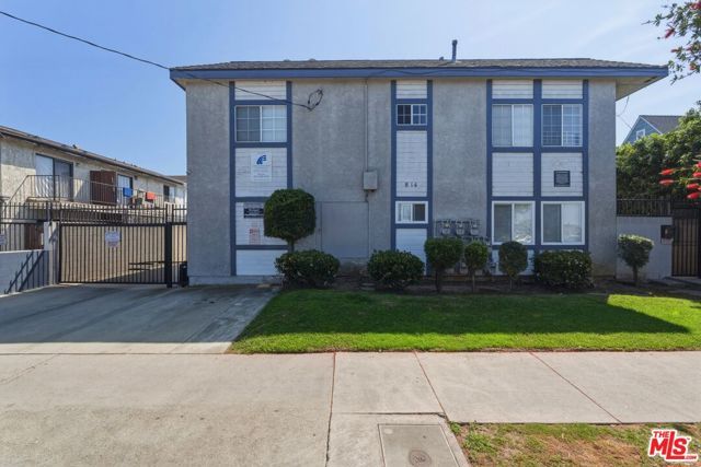 814 W Redondo Beach Boulevard, Gardena, CA 90247