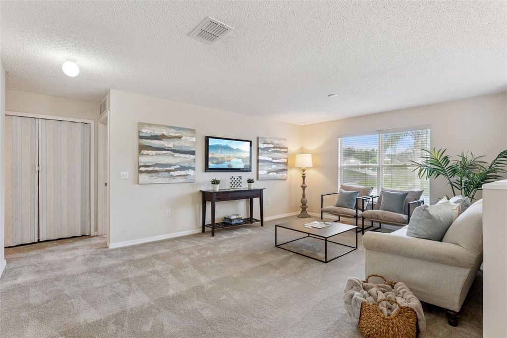 Image 15 of property listing at 838 MAYBROOK DRIVE, Deltona, FL 32725