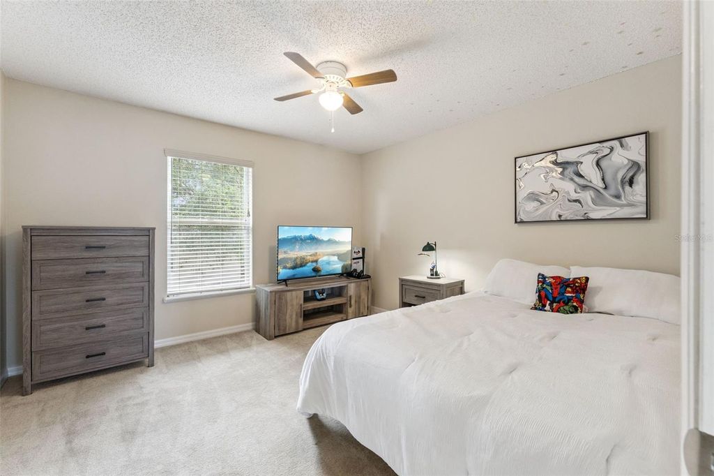 Image 22 of property listing at 838 MAYBROOK DRIVE, Deltona, FL 32725