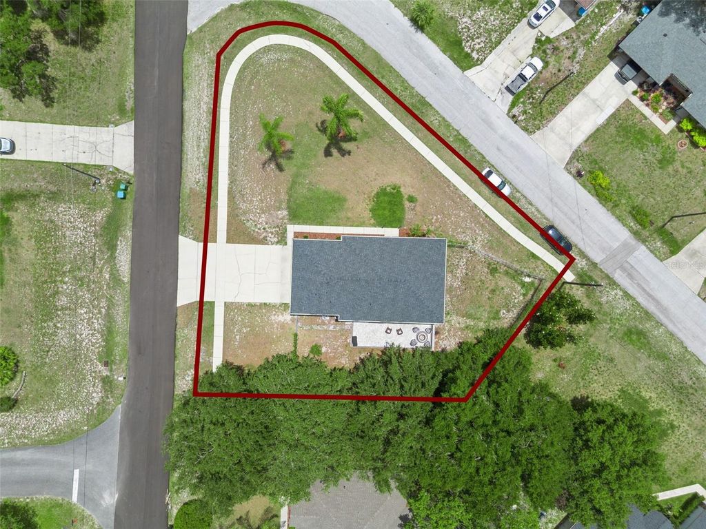 Image 34 of property listing at 838 MAYBROOK DRIVE, Deltona, FL 32725