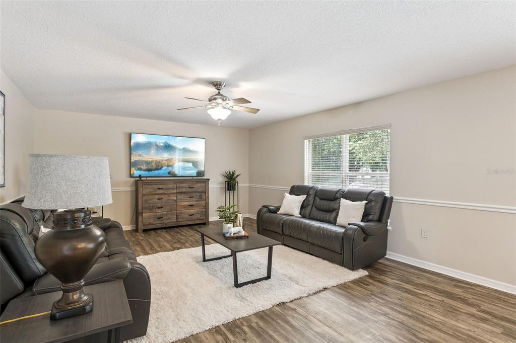 Image 10 of property listing at 838 MAYBROOK DRIVE, Deltona, FL 32725