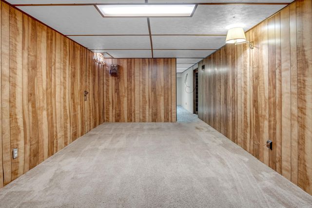 1312 Grandview Ave, Newton, KS 67114