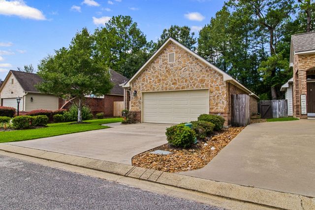 102 Sunshine Lane, Livingston, TX 77351