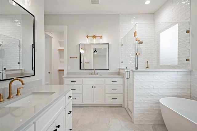 454 Heidi CIR, Salado, TX 76571