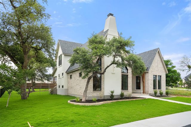 454 Heidi CIR, Salado, TX 76571