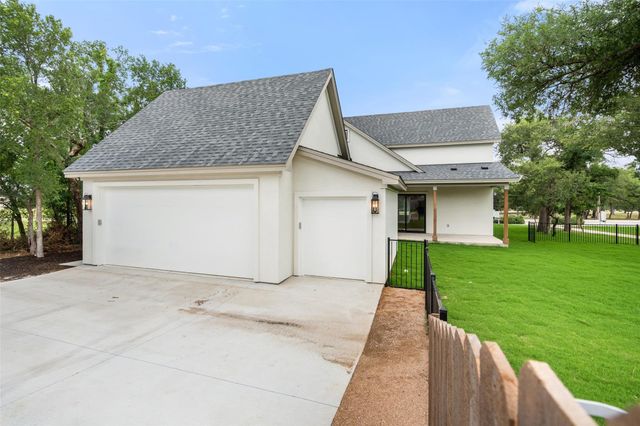 454 Heidi CIR, Salado, TX 76571