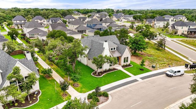 454 Heidi CIR, Salado, TX 76571