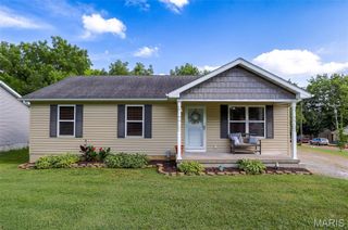 201 Loughborough Street, Fredericktown, MO 63645