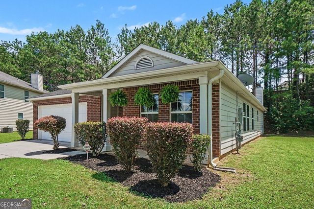 460 Pinevale Court, Atlanta, GA 30349