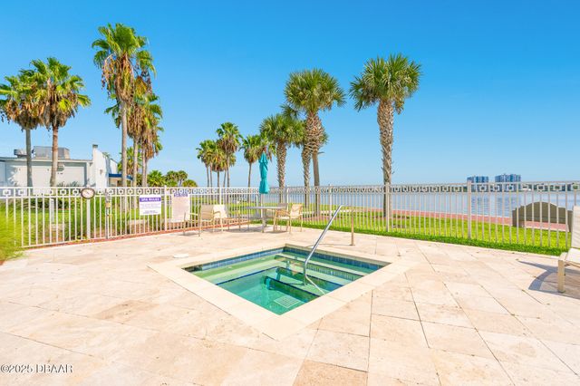 241 Riverside Dr Unit 402, Holly Hill, FL 32117