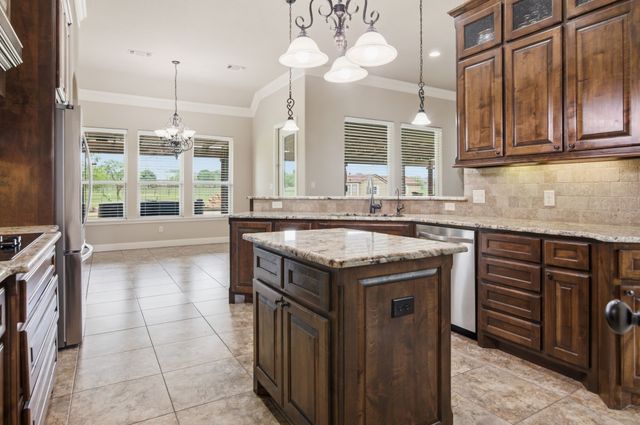 107 Goldmine Court, Aledo, TX 76008