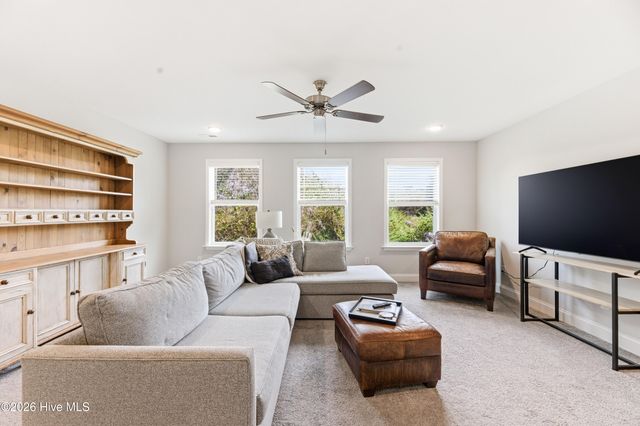 4406 Finch Lane, Wilmington, NC 28409